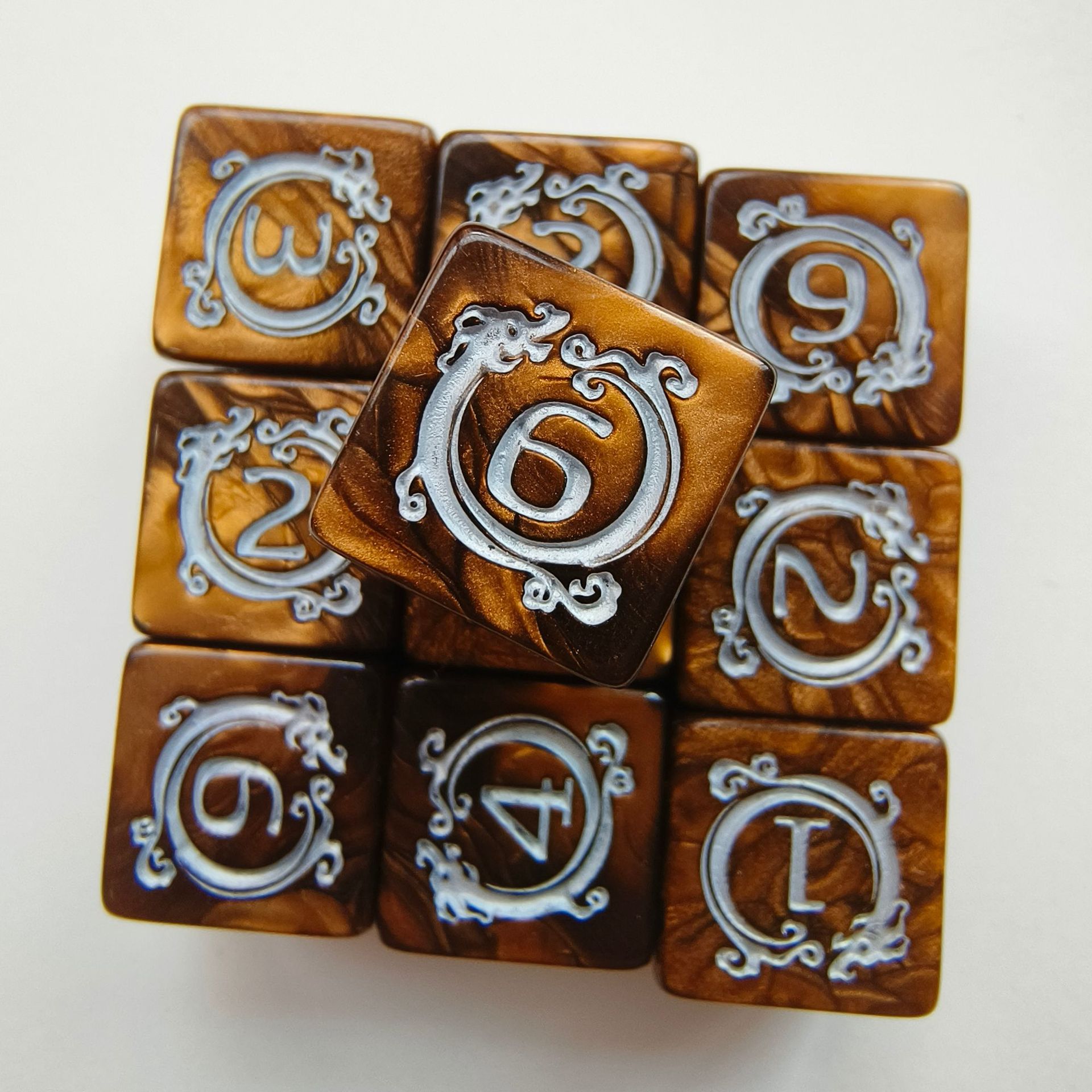 10pcs/set Dragon Print Number  - Dice Tower Wooden incelemesi ve fiyatı